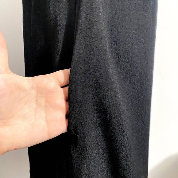 Minkpink Sleeveless Shift Dress Solid Black LBD Basic Lightweight Size Medium - Picture 3 of 4